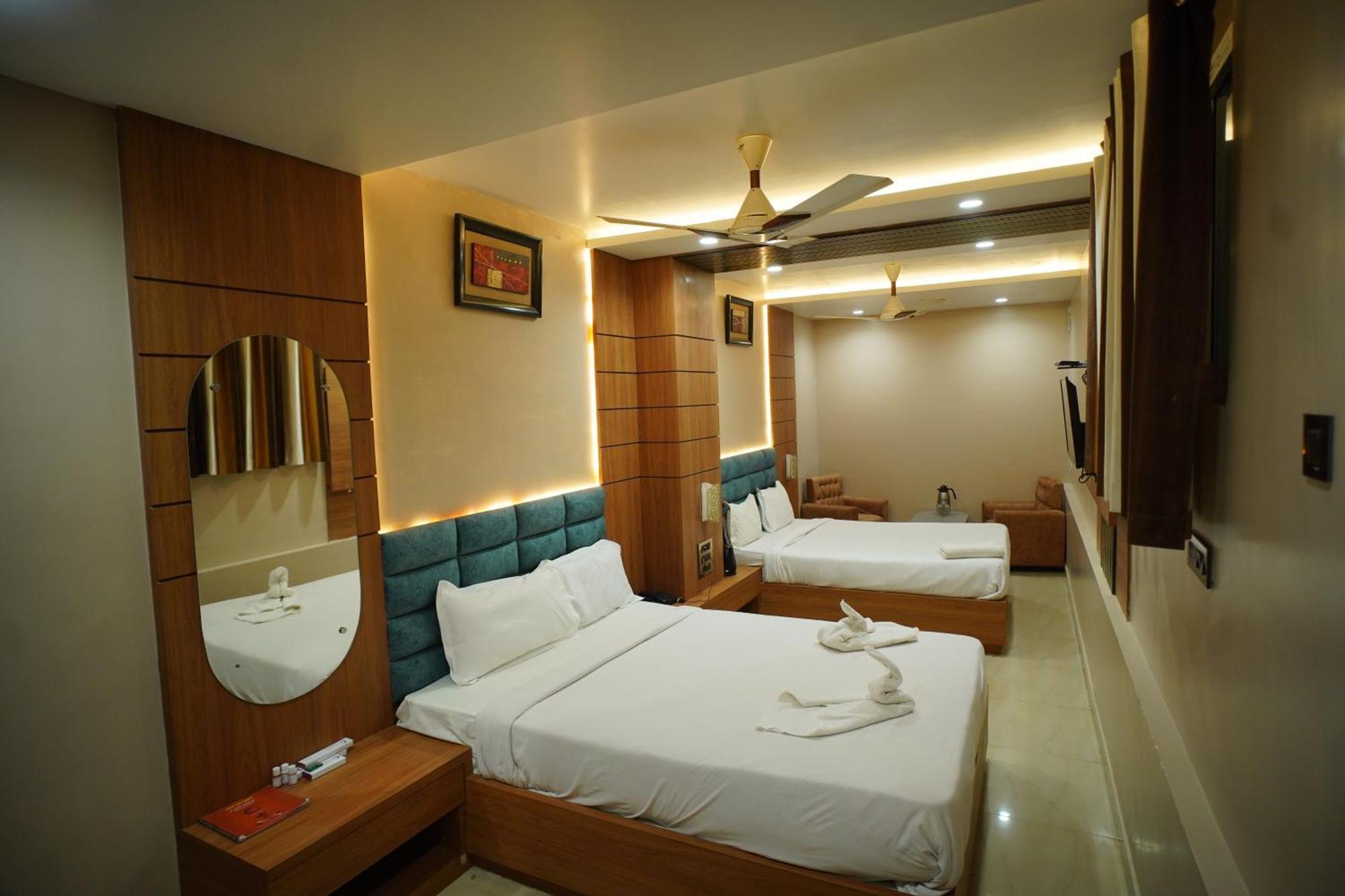 Hotel New Grand Deoghar Exterior photo