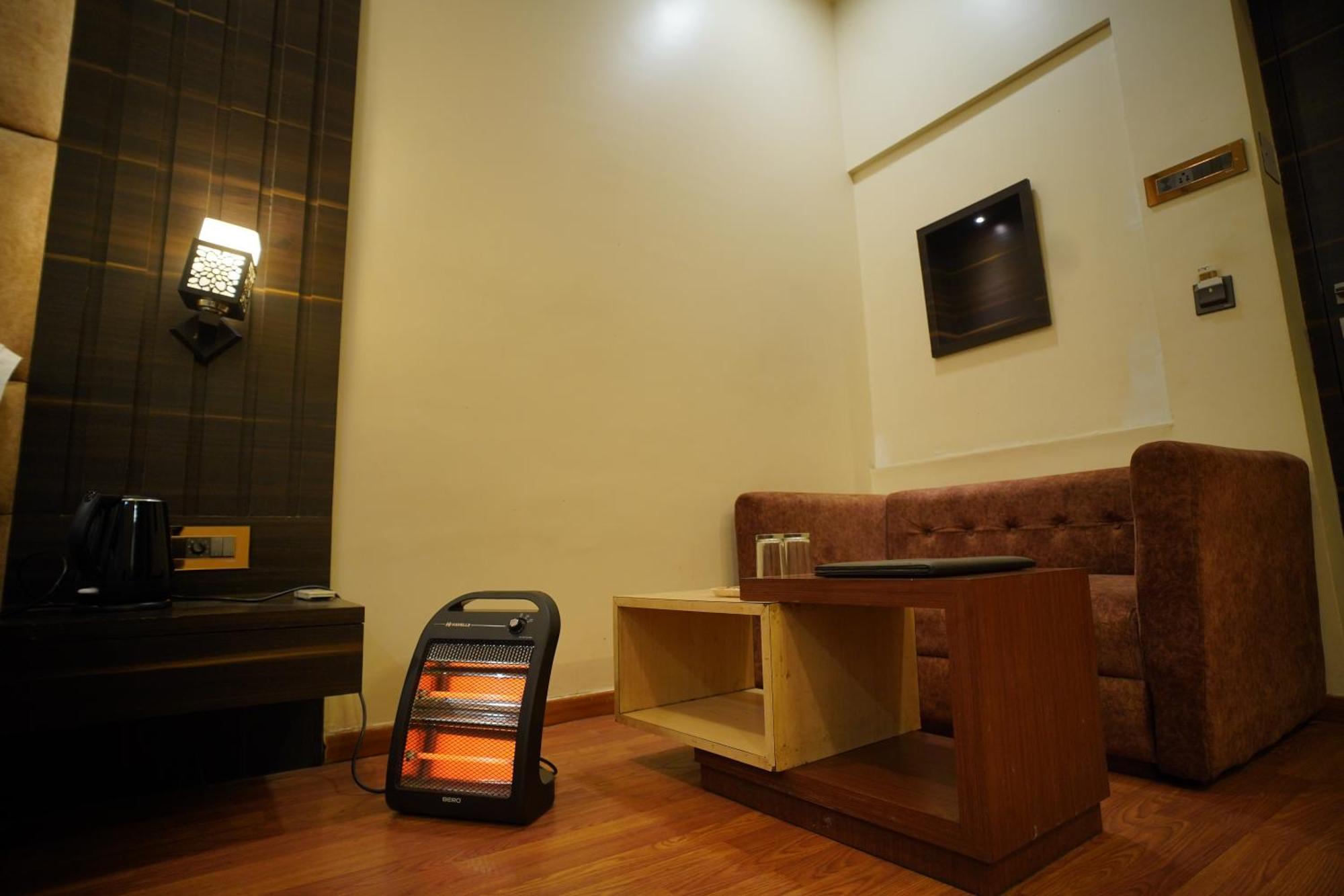 Hotel New Grand Deoghar Exterior photo