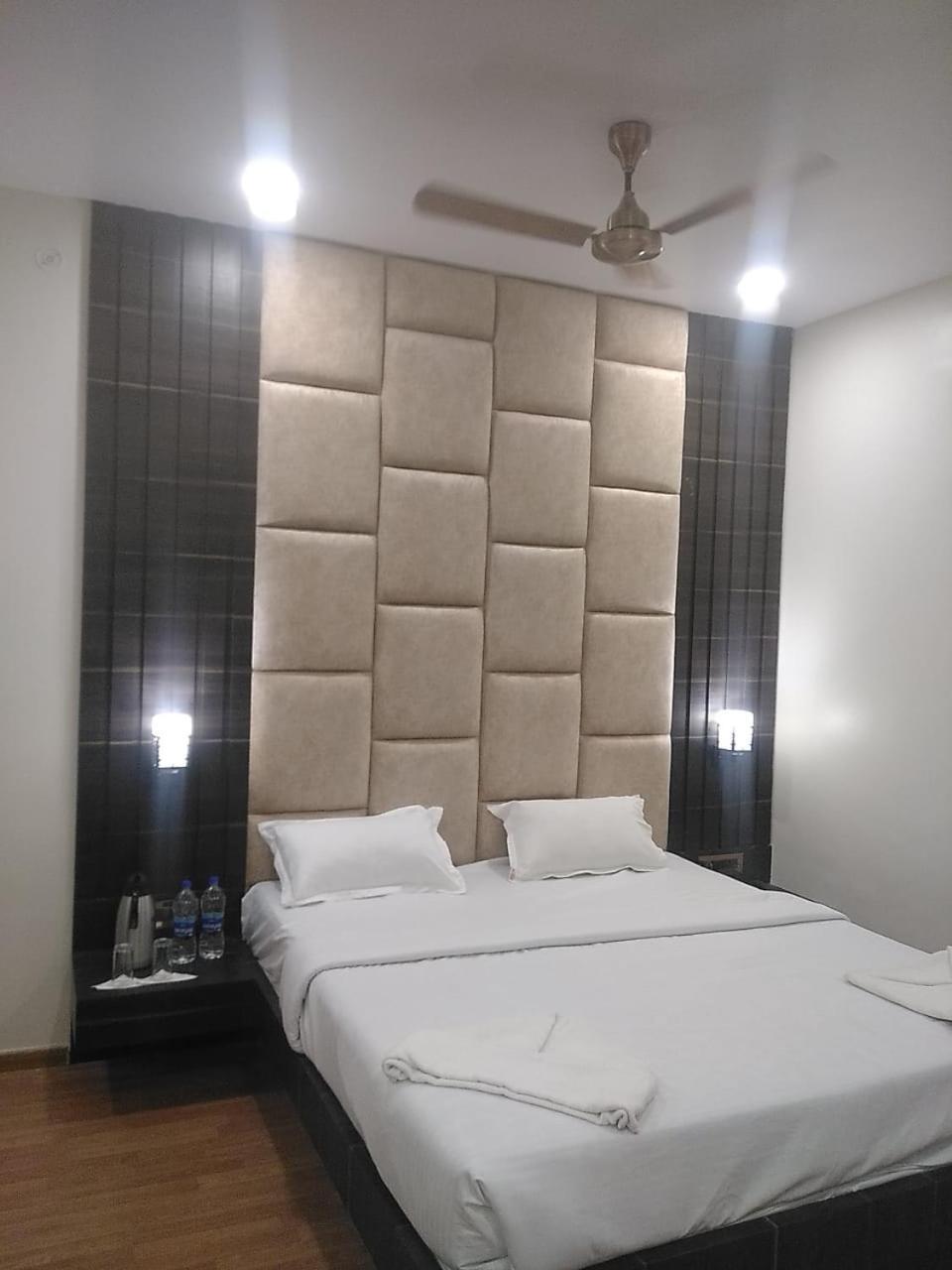 Hotel New Grand Deoghar Exterior photo