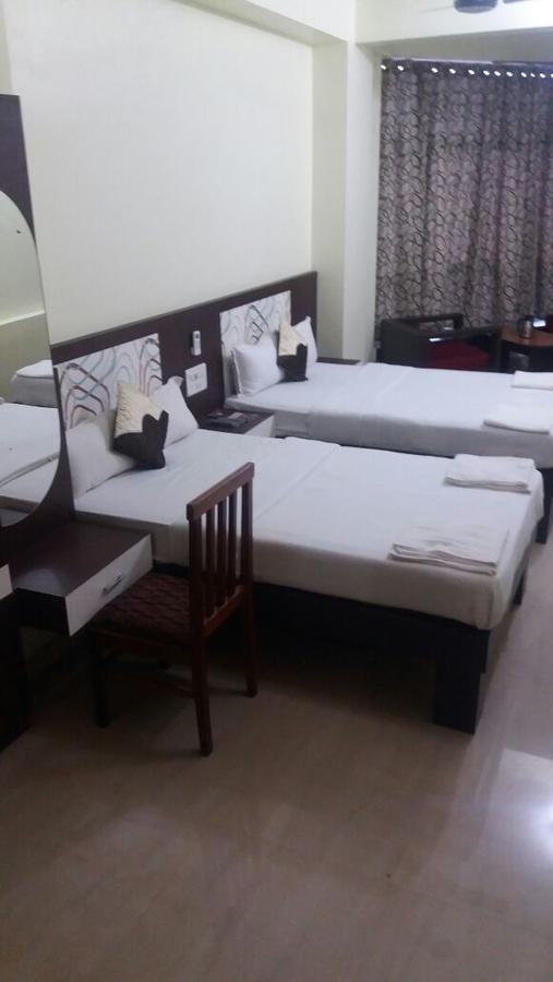 Hotel New Grand Deoghar Exterior photo
